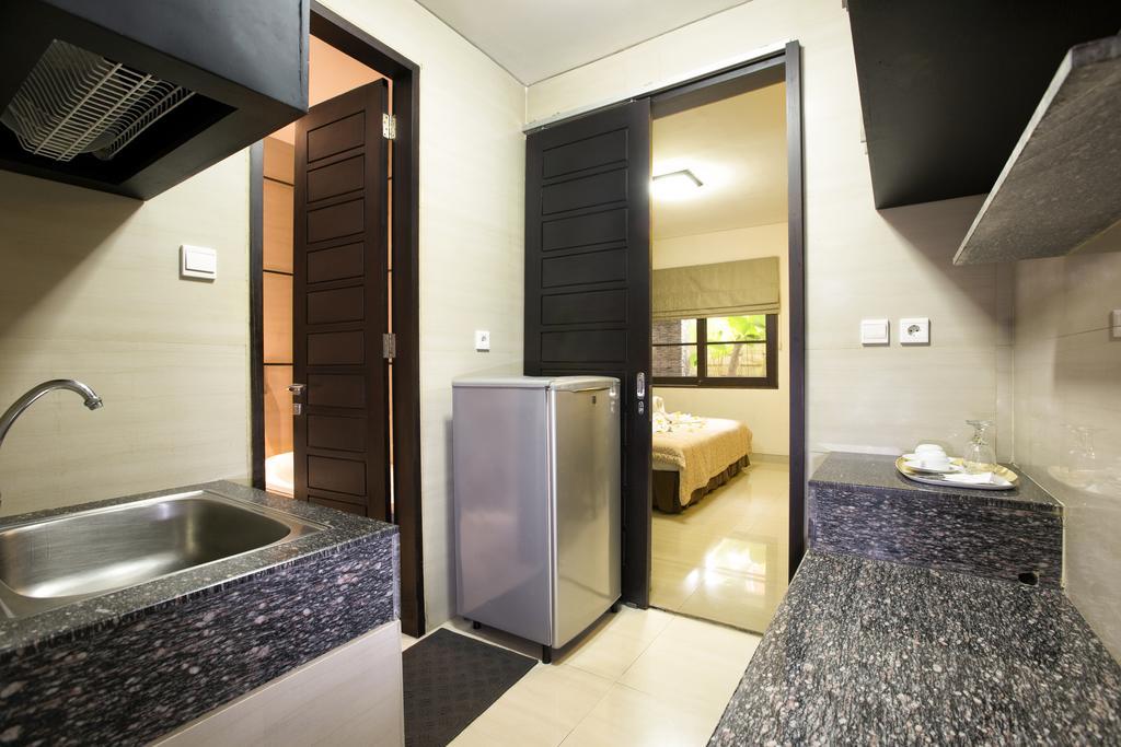 อินกูตา เรสซิ้เดนซ์ แอนด์ วิลลา Hotel เซมินยัค ภายนอก รูปภาพ